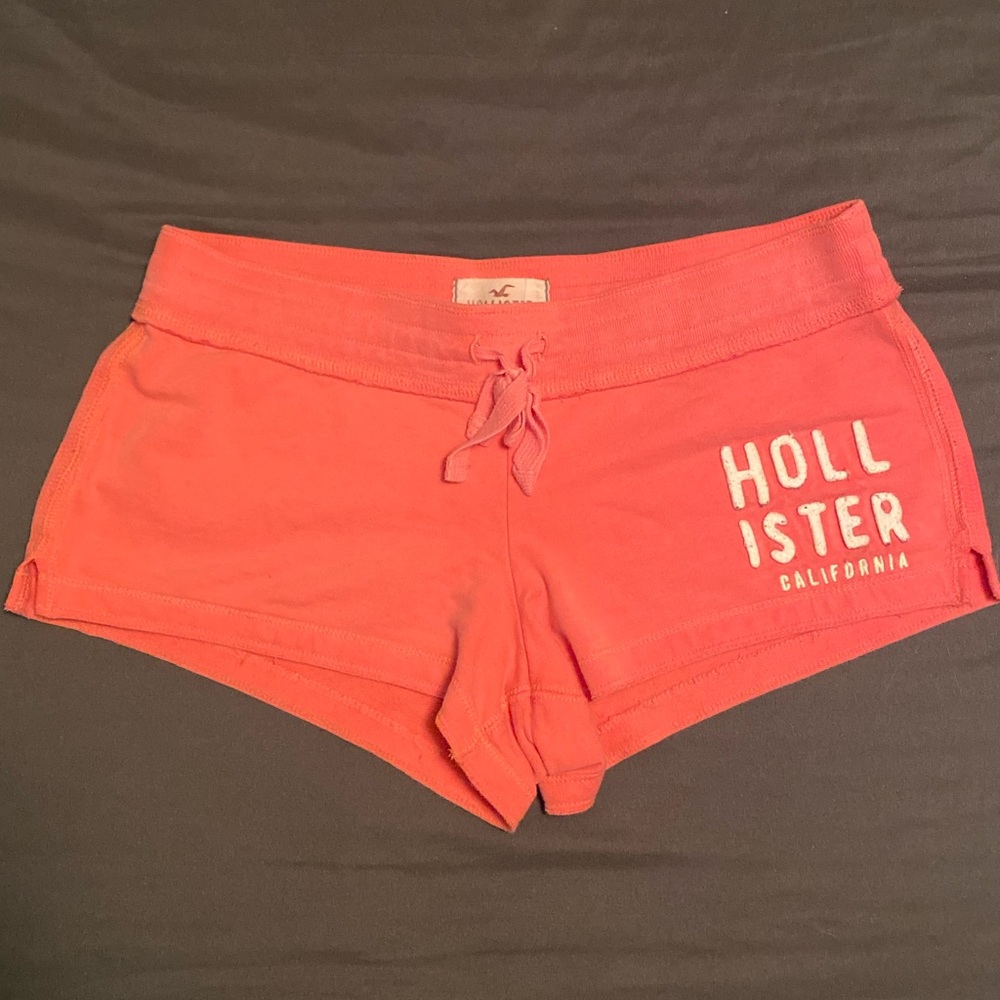 Hollister Shorts- Excellent Condition!